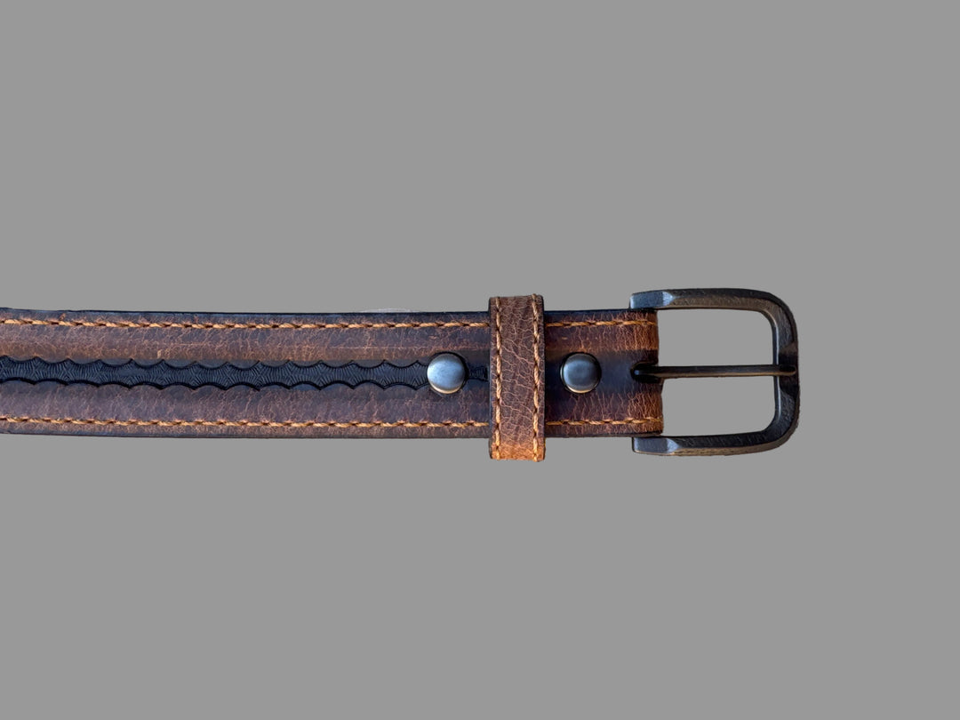 Vintage Bison-Black/Tan Stripe Belt