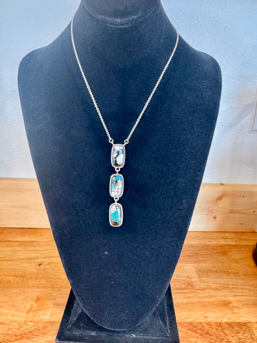 White Buffalo/Kingman Turquoise Lariat-1