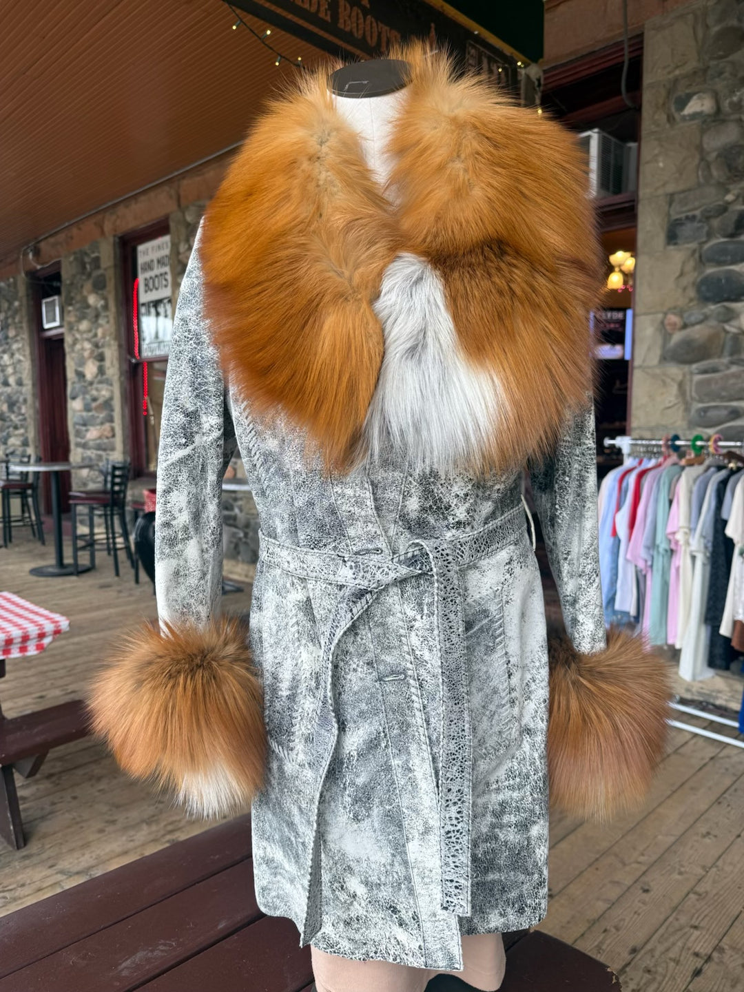 Dirty White Gold Fox Jacket