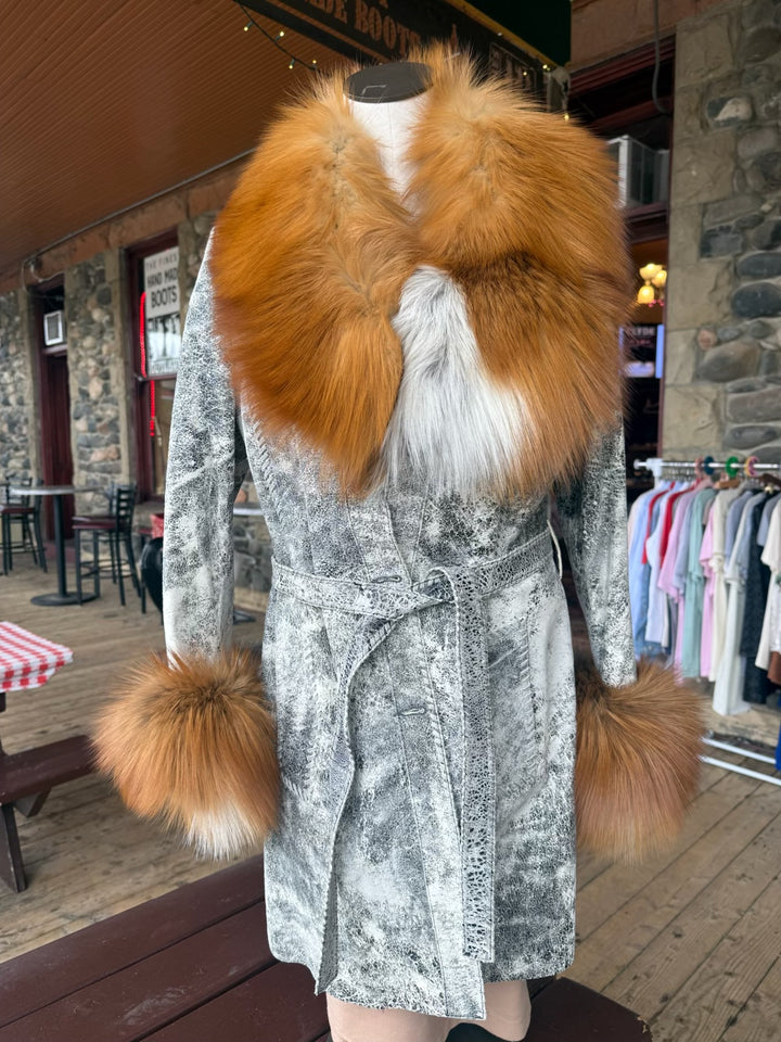 Dirty White Gold Fox Jacket
