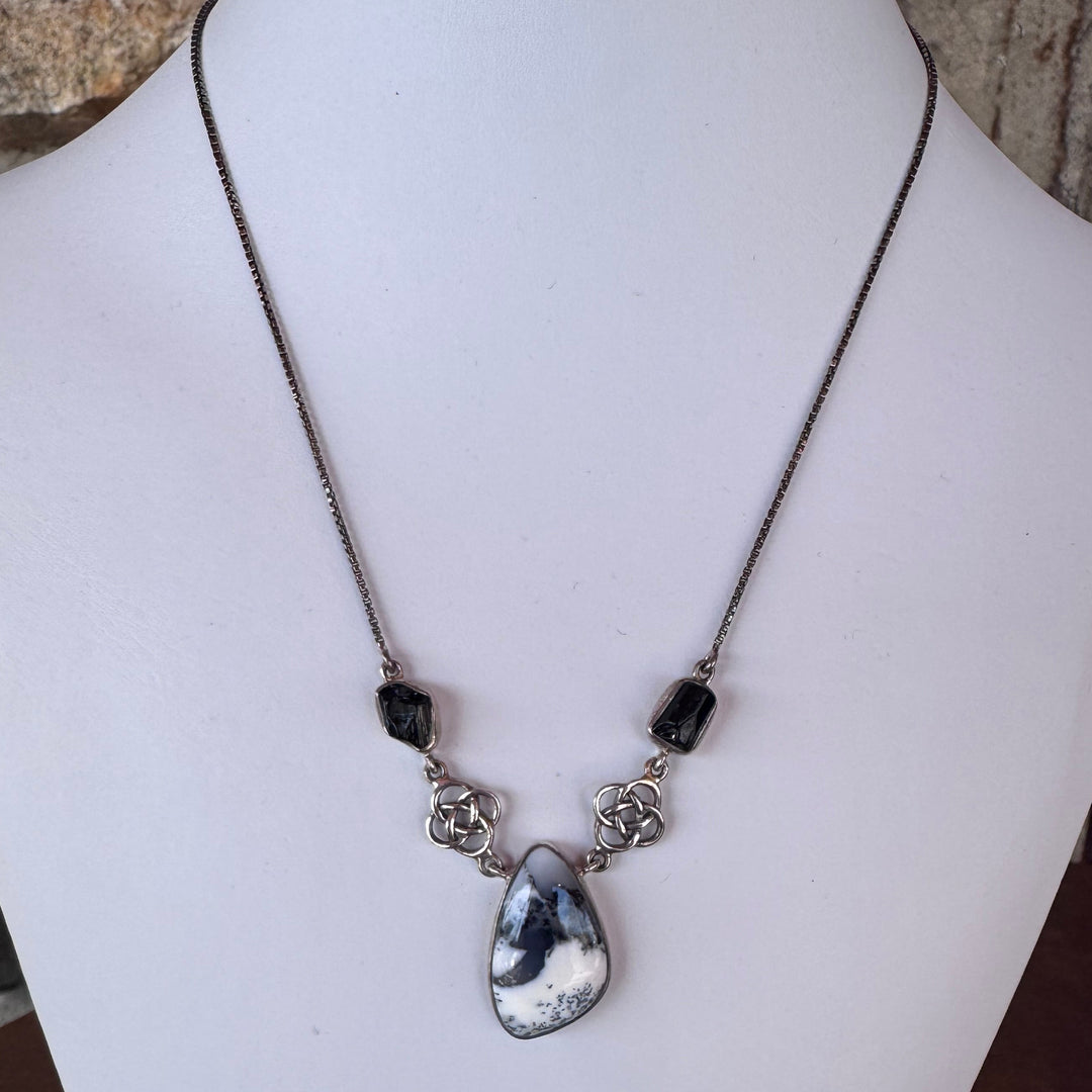 Sanchi & Filia Necklace