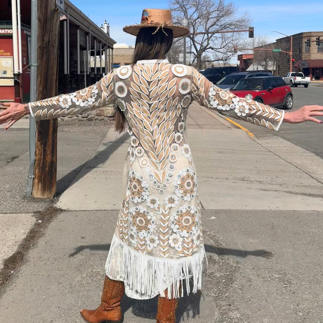 Dakota West Italian Daisy